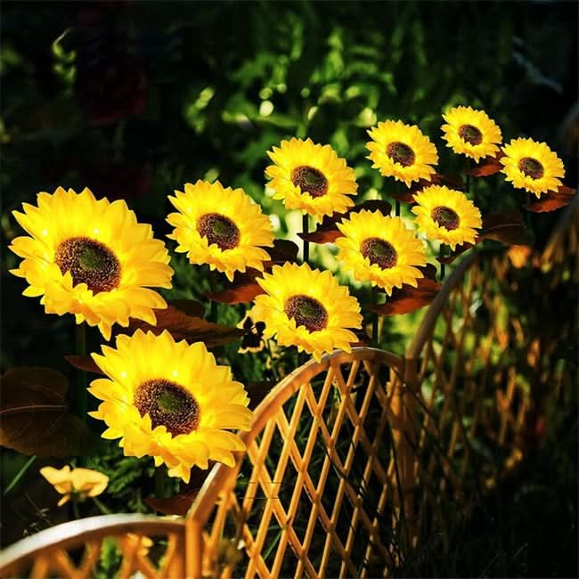 SunBloom Glow™ Solcellslampa – Solrosdesign som lyser upp trädgården med varm charm