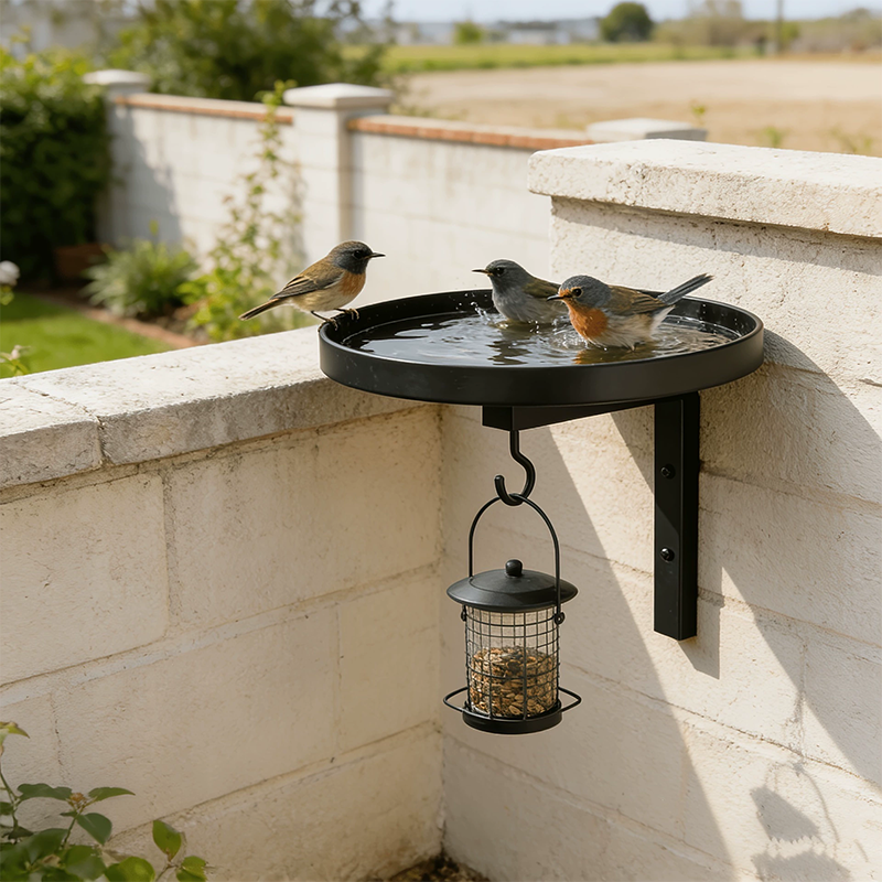 BirdHaven Pro™ Väggmonterat Fågelbad – Elegant vattenplats för trädgårdens fåglar